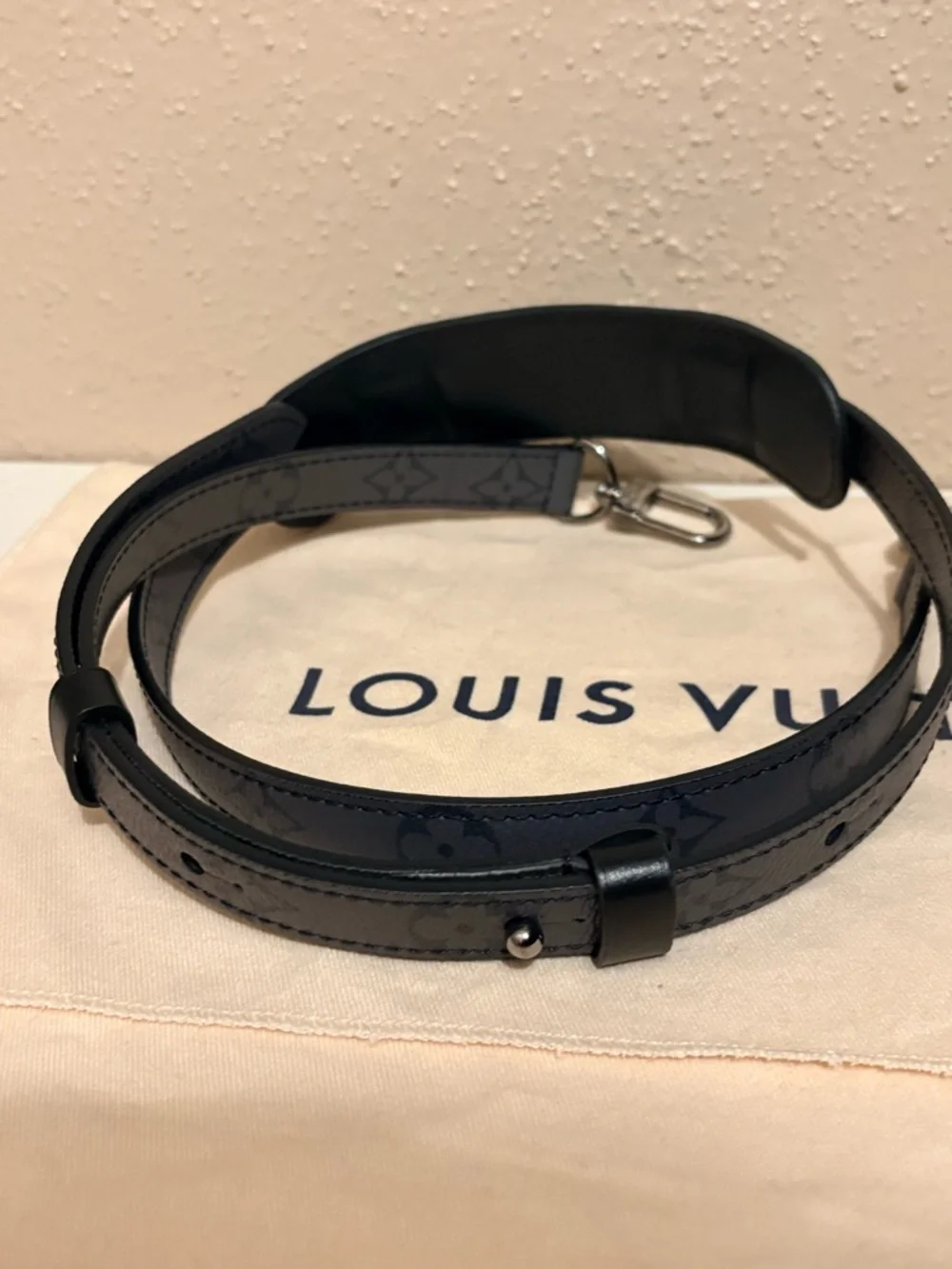 Louis Vuitton Monogram Eclipse Keepall XS - Picture 11 of 16